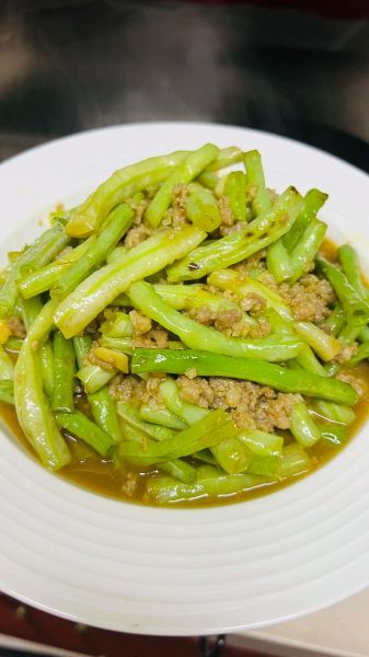 豆角烧肉怎么做_豆角烧肉的家常做法
