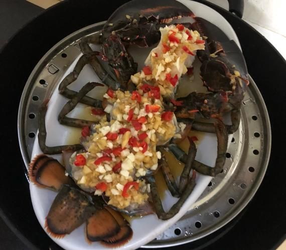 家常大龙虾怎么做_大龙虾清蒸还是水煮