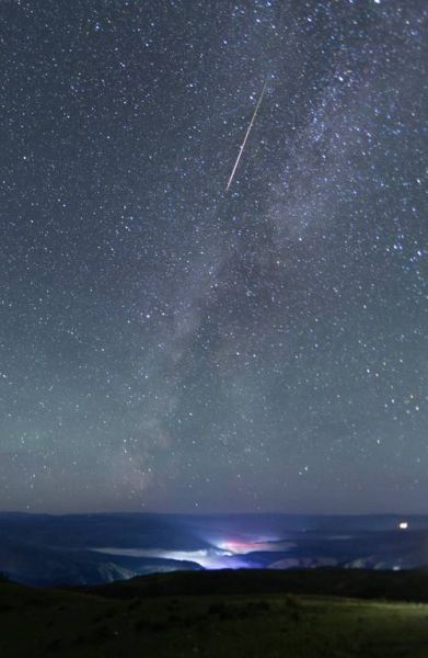夜空是什么意思_夜空有哪些别称