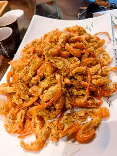 炸湖虾怎么做_炸湖虾酥脆技巧