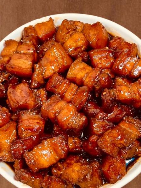 红烧肉怎么做才好吃_红烧肉做法视频详细步骤