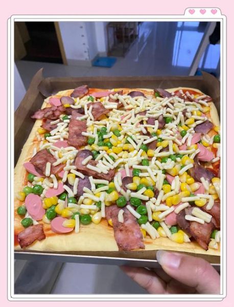 披萨怎么做_家庭披萨的做法步骤