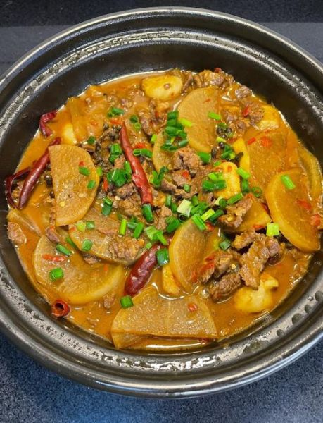 牛肉炖白萝卜怎么炖才软烂_牛肉炖白萝卜需要焯水吗
