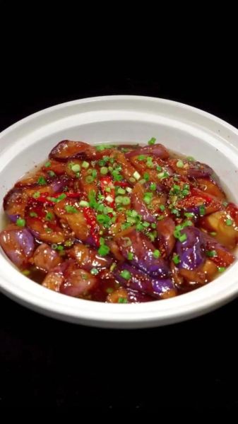 红烧茄子怎么做才好吃_正宗红烧茄子做法步骤