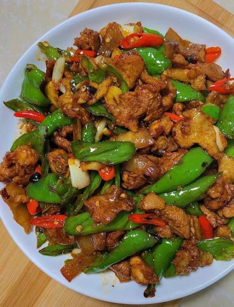 炒肉的做法大全_炒肉怎么炒才嫩