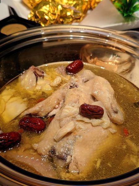 炖鸡的家常做法_炖鸡怎么做好吃又嫩
