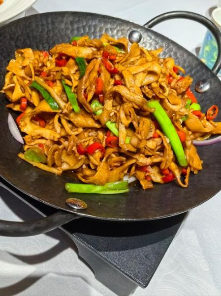 垮炖鱼的家常做法_怎么做才鲜嫩不腥