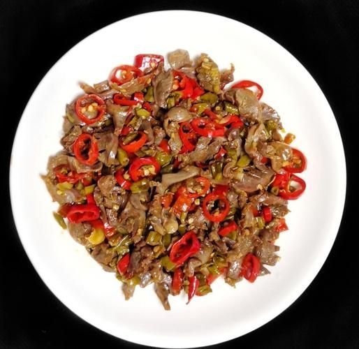 酸辣鸡胗怎么做_鸡胗焯水几分钟才脆嫩