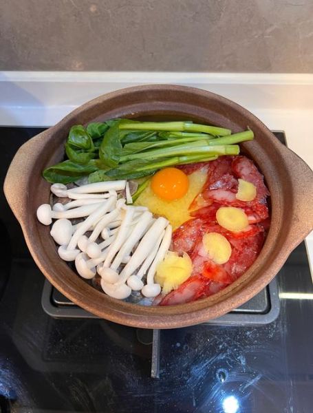 煲仔饭怎么做才香_煲仔饭家常做法
