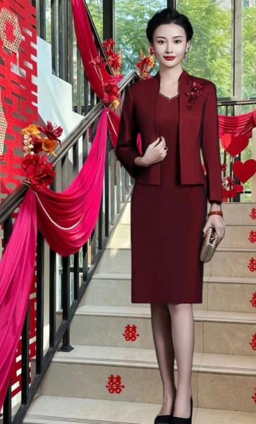 婆婆装怎么搭配好看_婆婆装适合什么场合