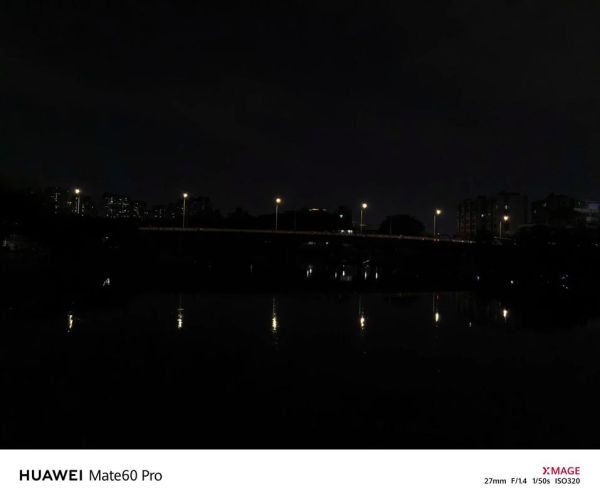 手机拍视频怎么拍才清晰_手机拍夜景噪点怎么减少