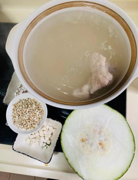 冬瓜素汤怎么做_冬瓜素汤需要焯水吗