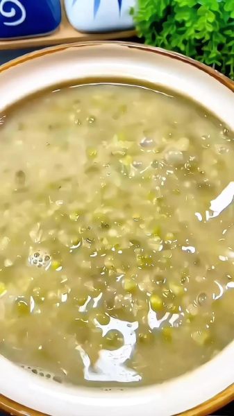 小米绿豆粥的做法_小米绿豆粥怎么煮才软糯