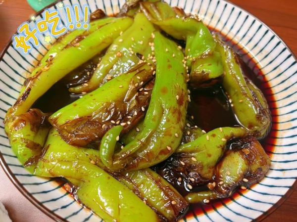 虎皮尖椒怎么做_虎皮尖椒家常做法