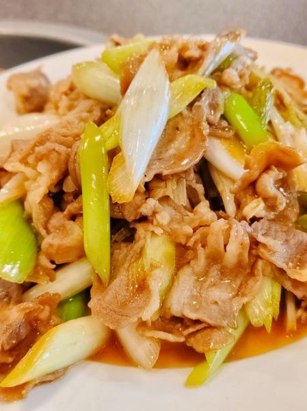爆炒羊肉怎么炒才嫩_爆炒羊肉的家常做法