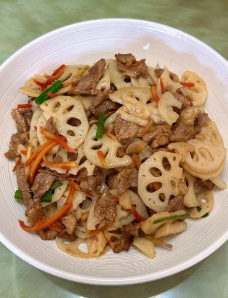 肉炒藕片怎么炒好吃_家常做法步骤详解