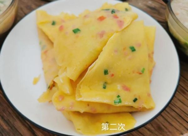 烙饼摊鸡蛋怎么做_鸡蛋摊饼家常做法