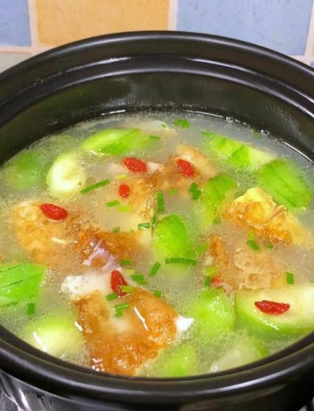 丝瓜蛋花汤怎么做_丝瓜蛋花汤的做法窍门