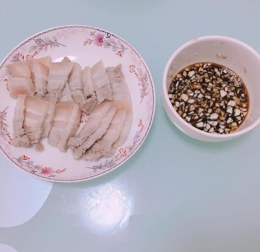 白切肉怎么做才嫩_白切肉正宗做法步骤
