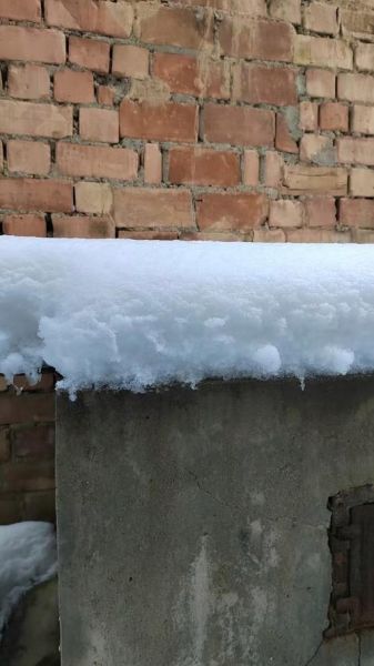 鹅毛大雪是怎么形成的_鹅毛大雪和暴雪区别