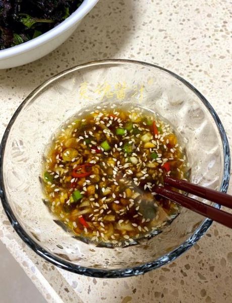紫苏怎么炒好吃_紫苏叶凉拌做法