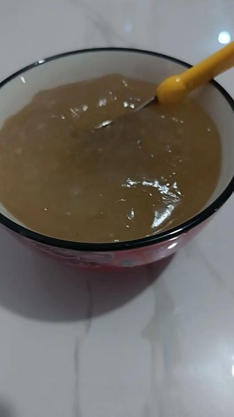 糊饼的家常做法视频_糊饼怎么和面不裂