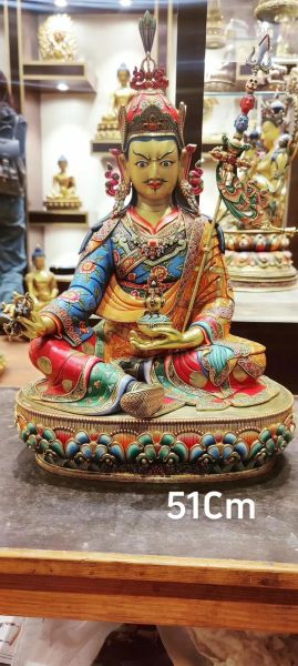 莲花生属相是什么_莲花生大师生肖属性