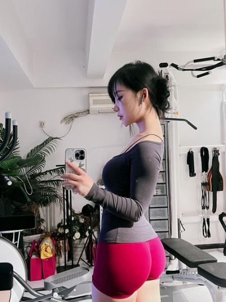 臀部翘财运_臀部翘的人真的更招财吗