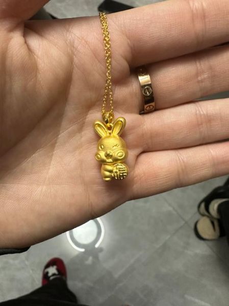 带自己属相吊坠好吗_属相吊坠佩戴禁忌
