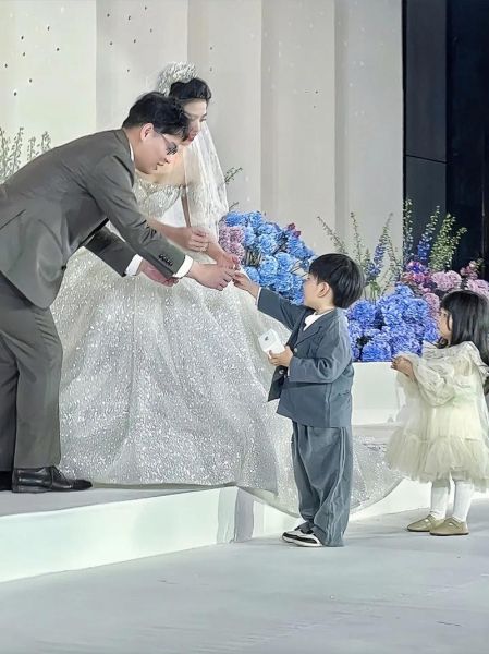 花童属相有什么讲究_花童属相禁忌