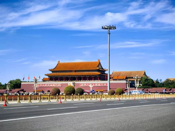 梦到去北京是什么意思_梦见去北京旅游预示什么