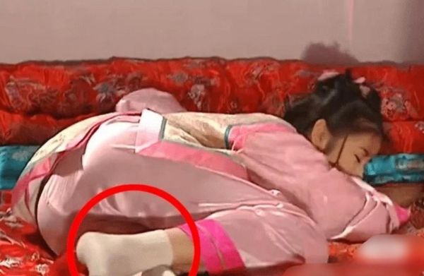穿帮网是什么_穿帮镜头怎么找