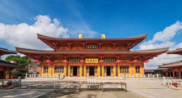 梦到庙宇是什么意思_梦见寺庙预示什么