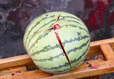 梦到西瓜碎了_预示着什么
