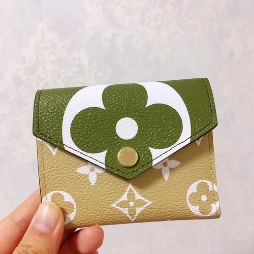 包绿色财运_绿色钱包真的能招财吗