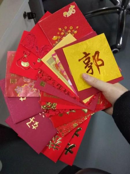 梦到领红包是什么意思_梦见收到红包预示什么