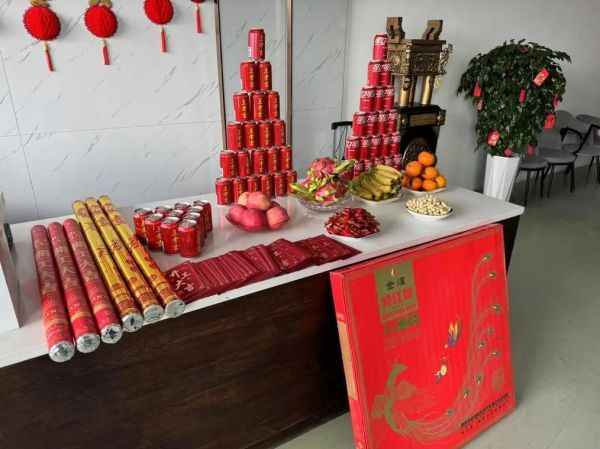 梦到点鞭炮是什么意思_梦到放鞭炮预示什么