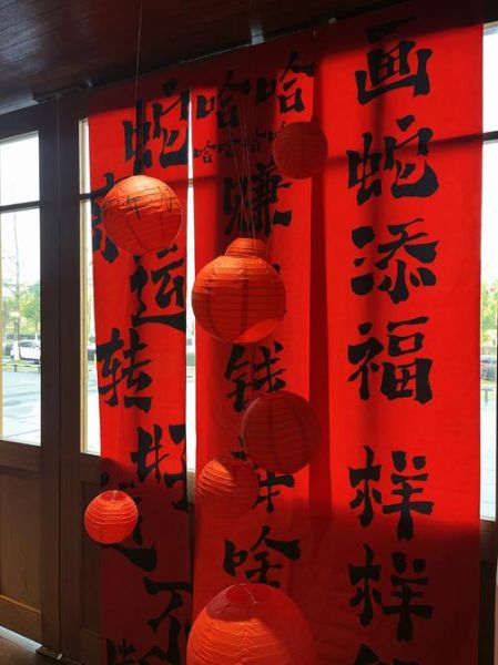 红布祈福真的有用吗_如何正确摆放红布招财