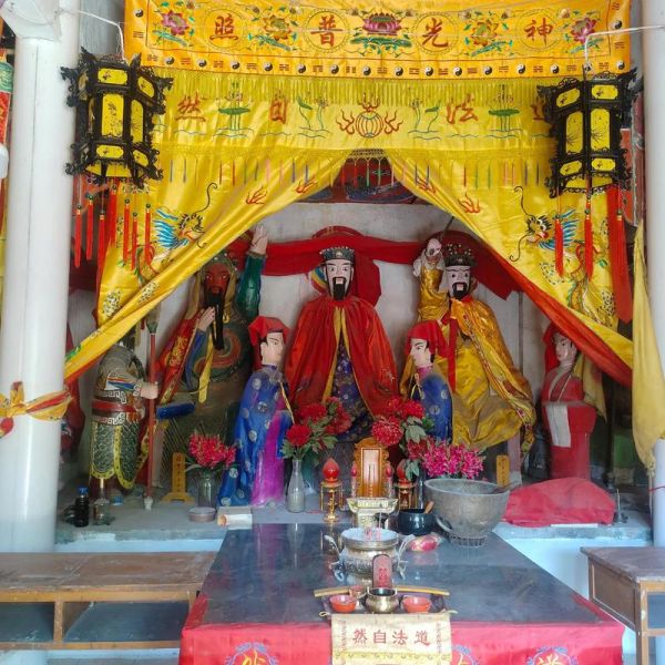 梦到庙里的神像是什么意思_如何化解