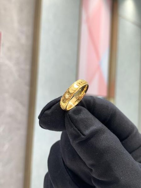 金戒指能带财运吗_金戒指戴哪只手招财