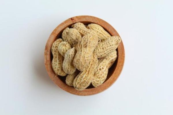 梦到坏花生是什么意思_如何化解坏花生梦境