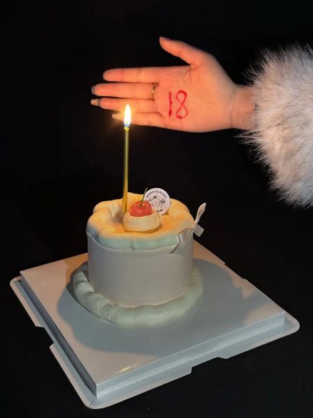 梦到吃蜡烛_梦见吃蜡烛是什么意思