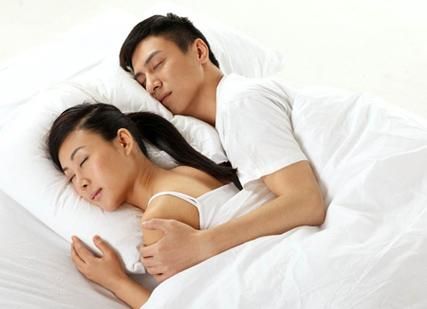 梦到洗裙子是什么意思_梦见洗裙子预示什么
