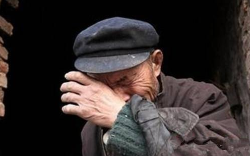 梦到老人自杀_是什么意思