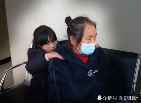 梦到背奶奶是什么意思_梦见背奶奶走不动解析