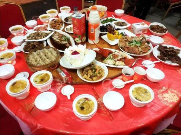 梦到参加喜宴是什么意思_梦到参加喜宴预示什么