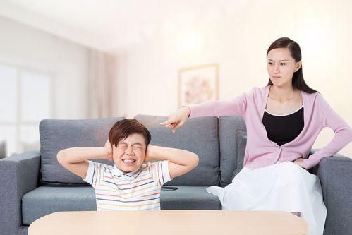 梦到发脾气摔东西_心理学解释