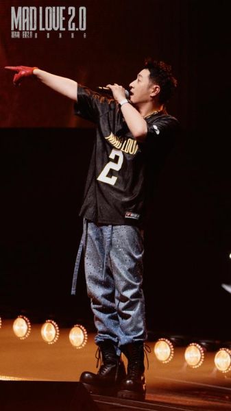 潘玮柏属相是什么_潘玮柏生肖运势如何