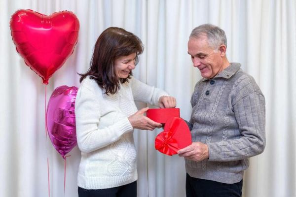 属狗和属蛇能结婚吗_属狗与属蛇婚配好吗