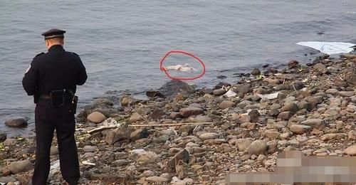 梦到水里有死人_是什么意思